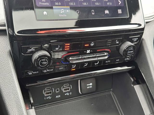 Certified 2023 Jeep Grand Cherokee Altitude AWD/4WD image 15