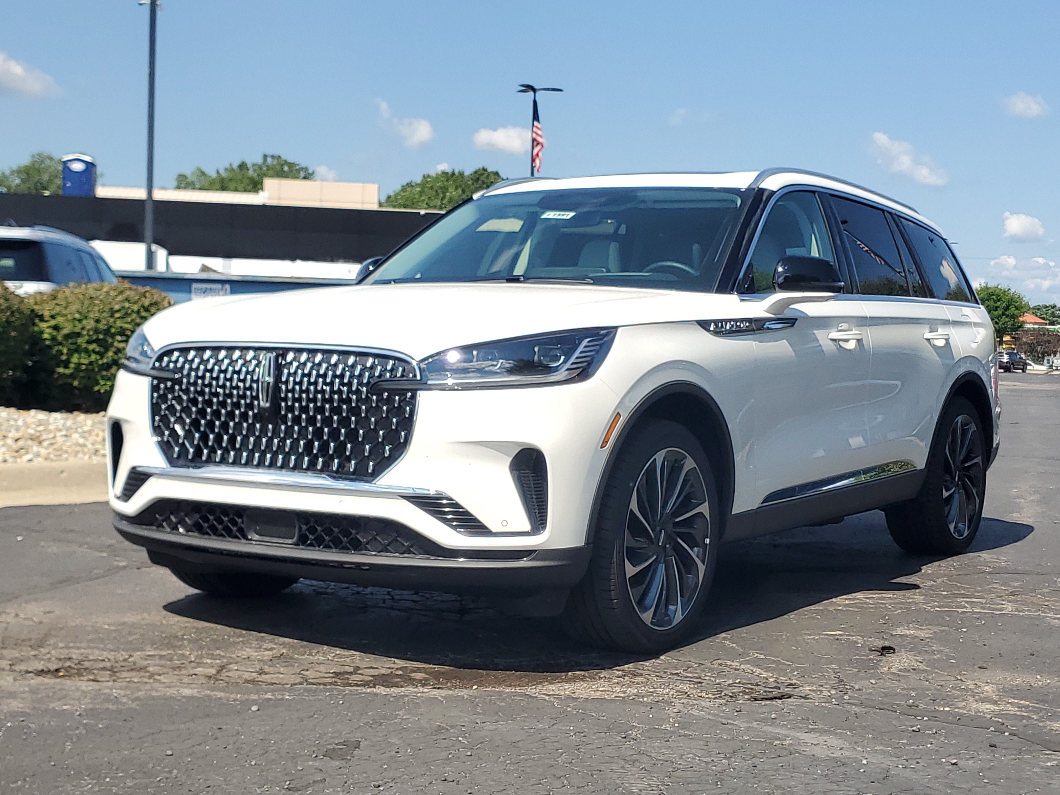 New 2026 Lincoln Aviator Reserve AWD/4WD video 2