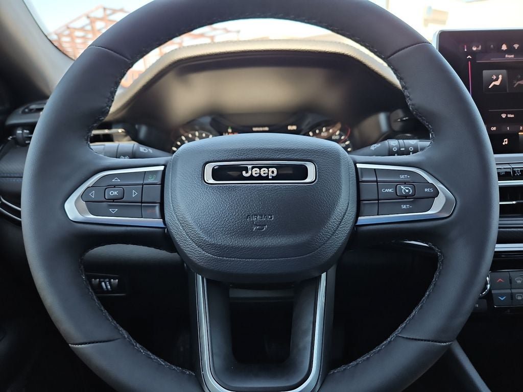 New 2026 Jeep Compass Latitude AWD/4WD image 30