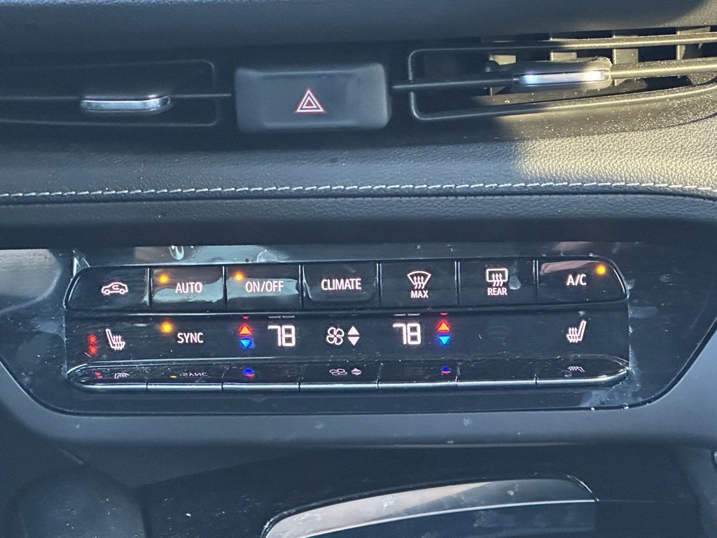 Used 2023 Buick Envision Preferred w/ Sport Touring Package image 14