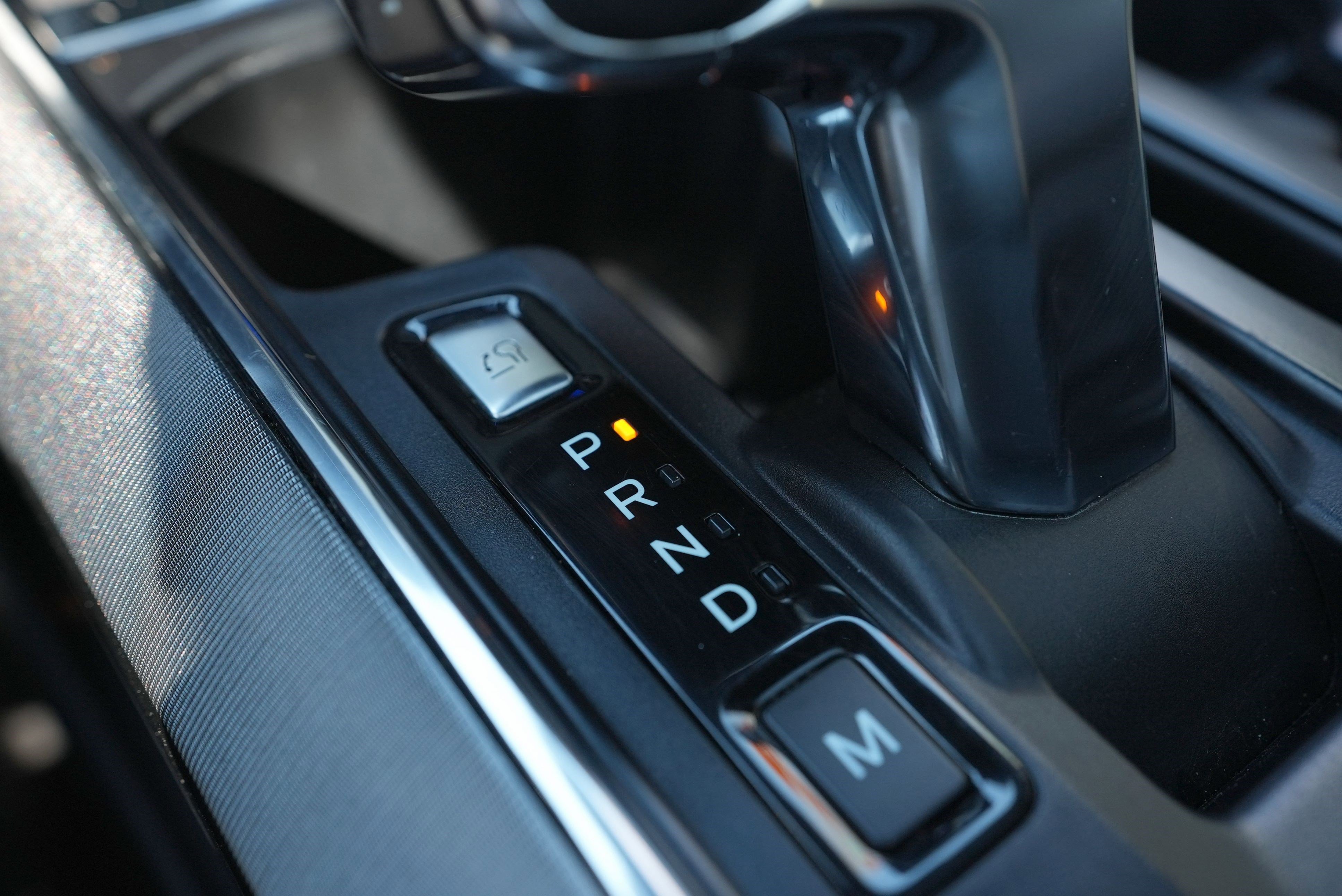 Used 2023 Ford F150 Platinum w/ FX4 Off-Road Package image 14