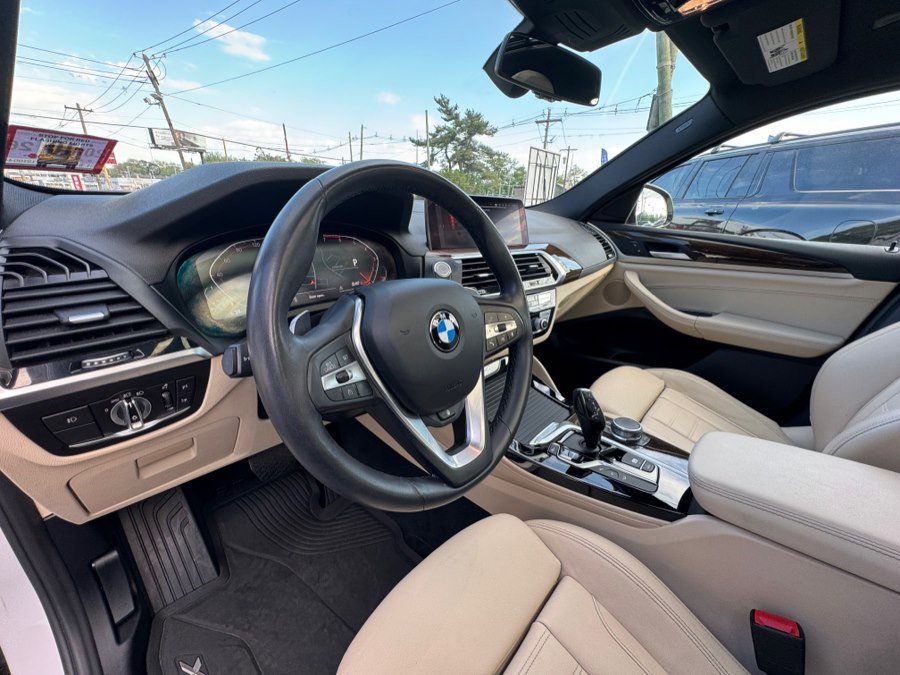 Used 2020 BMW X4 xDrive30i w/ EXECUTIVE PACKAGE w/ Convenience Package AWD/4WD image 23