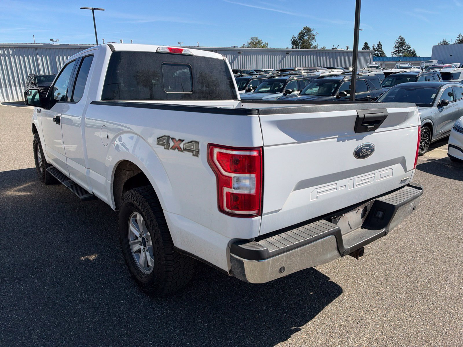 Used 2020 Ford F150 XLT w/ Trailer Tow Package AWD/4WD image 3