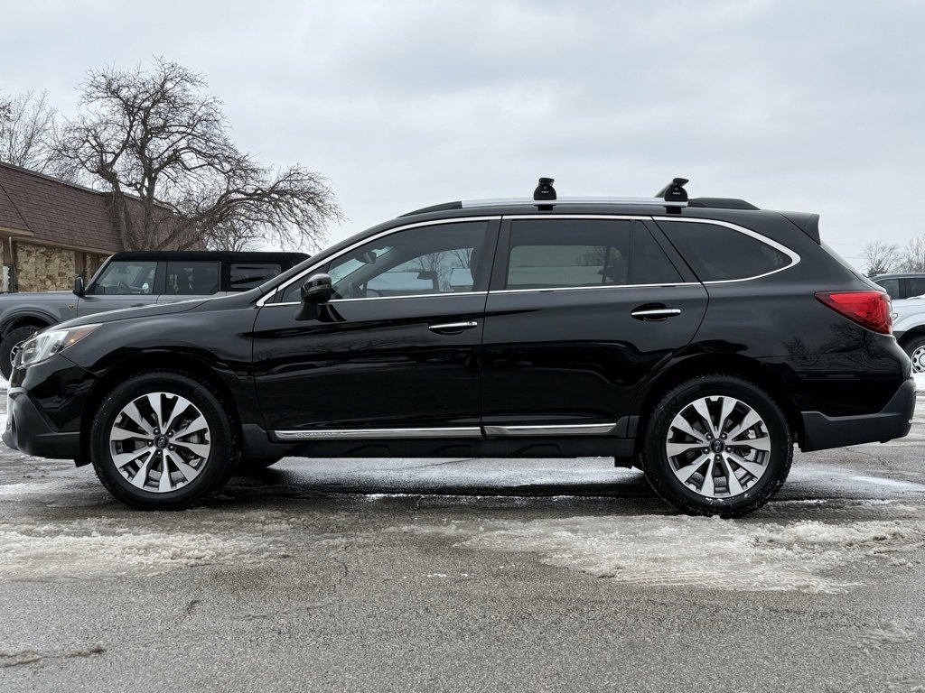 Used 2019 Subaru Outback 3.6R Touring w/ Popular Package #3A image 2