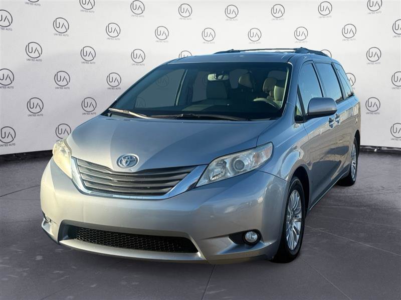 Used 2013 Toyota Sienna XLE