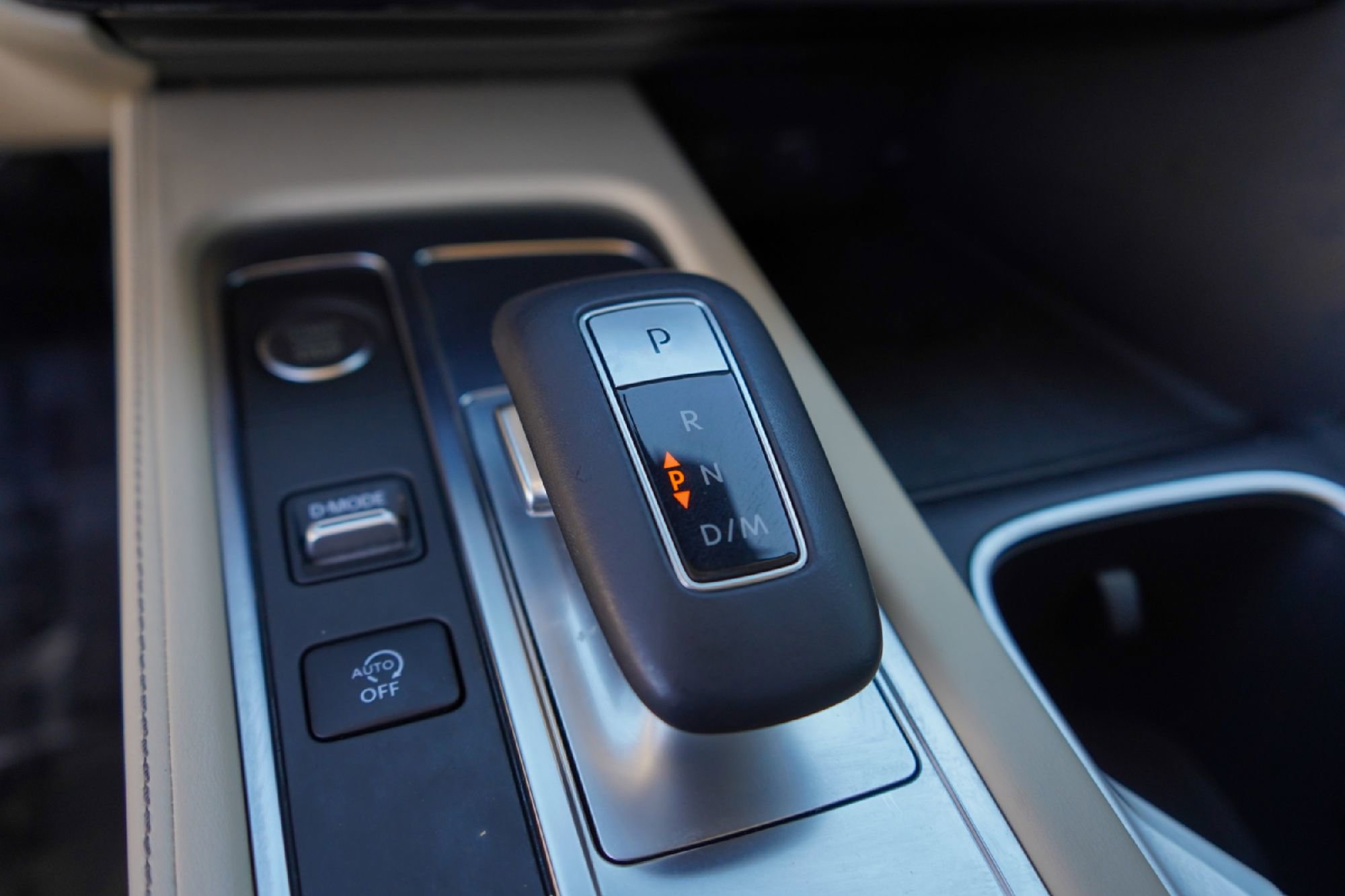 Certified 2023 INFINITI QX60 Luxe w/ Performance Audio Package image 15