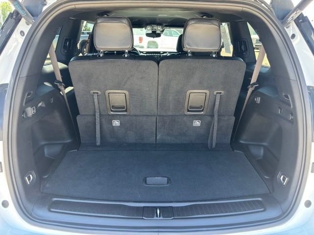 Used 2024 Jeep Grand Cherokee L Laredo AWD/4WD image 21