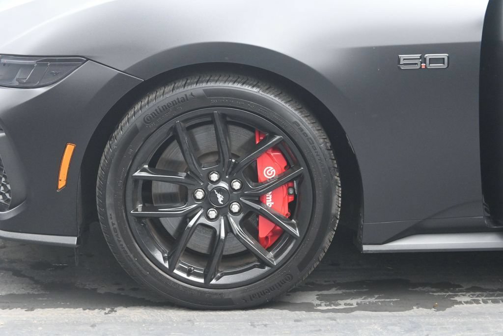 Used 2025 Ford Mustang GT Premium RWD image 31