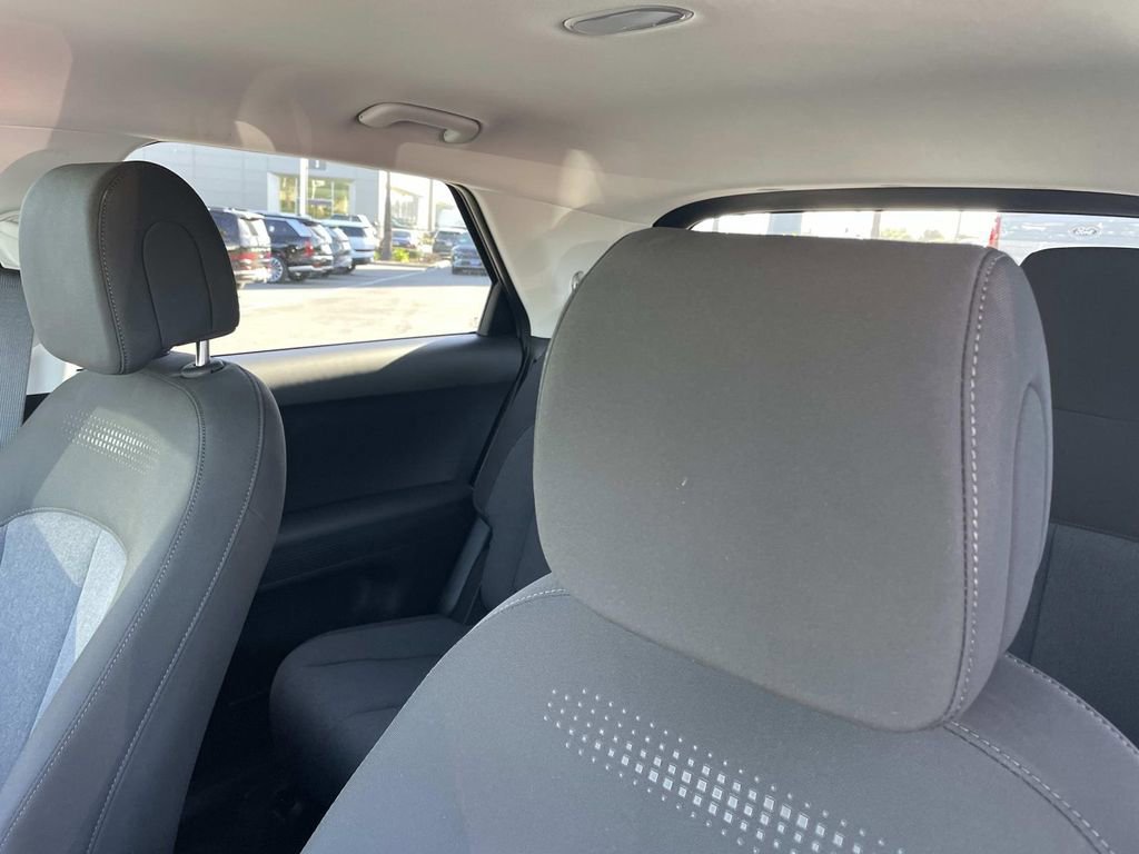 Certified 2025 Hyundai Ioniq 5 SE image 24