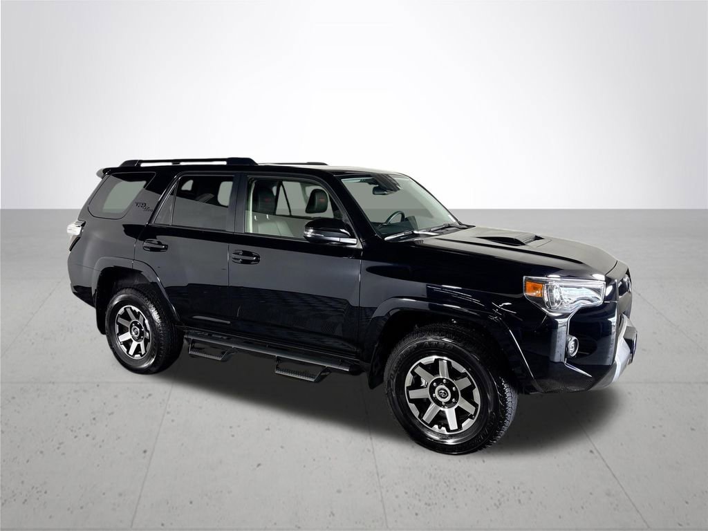 Used 2024 Toyota 4Runner TRD Off-Road Premium w/ Moonroof Package AWD/4WD image 4