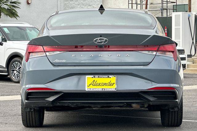 Certified 2023 Hyundai Elantra SEL w/ Convenience Package FWD image 5