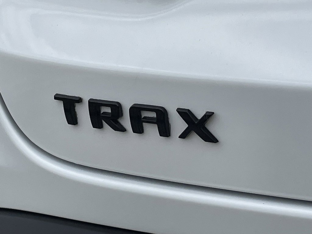Used 2024 Chevrolet Trax RS w/ Driver Confidence Package image 19