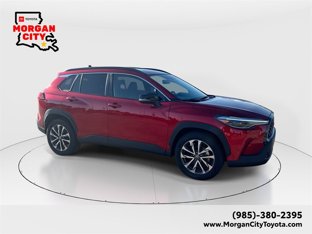 Used 2025 Toyota Corolla Cross XLE