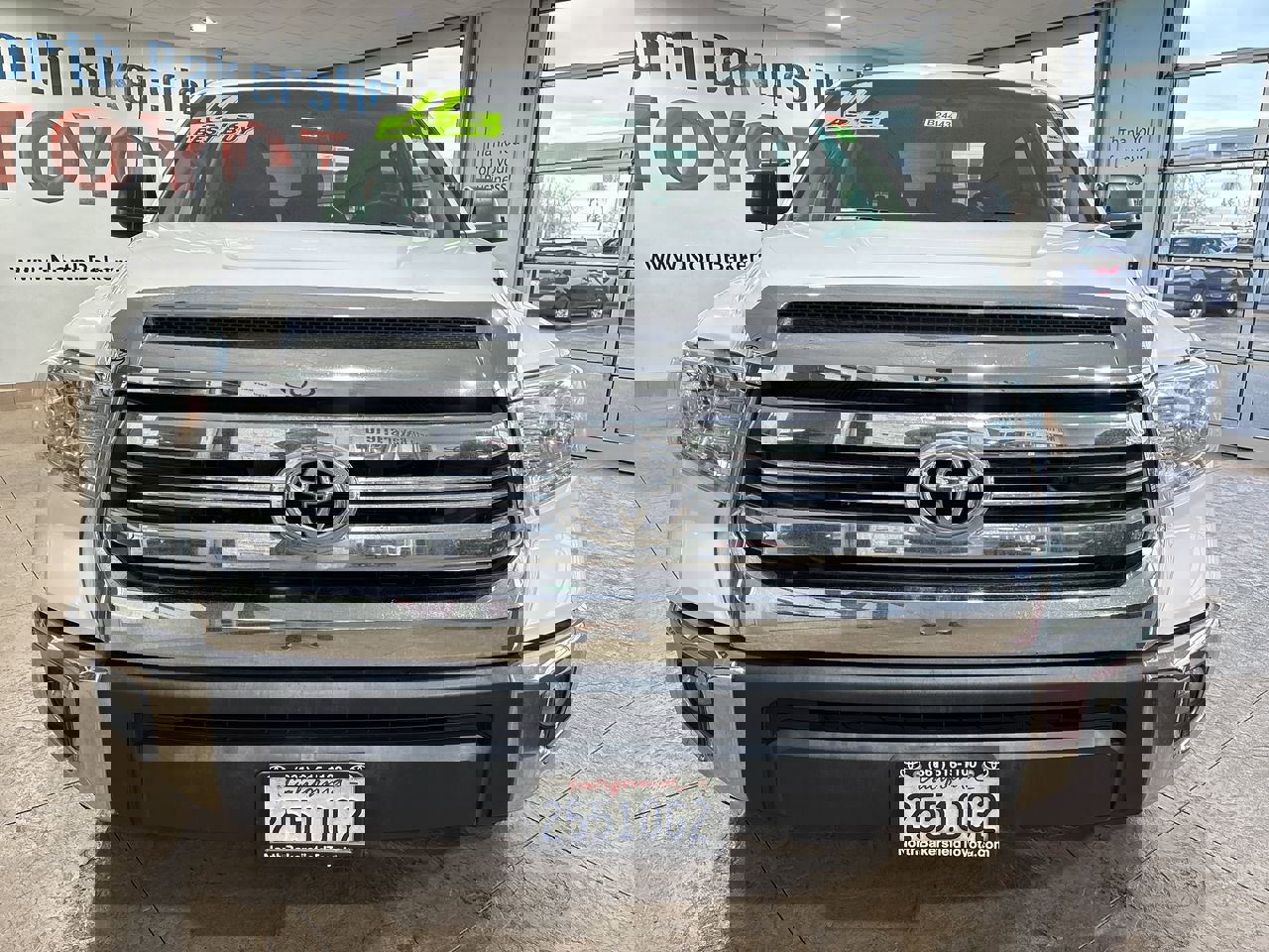 Used 2017 Toyota Tundra SR5 image 5