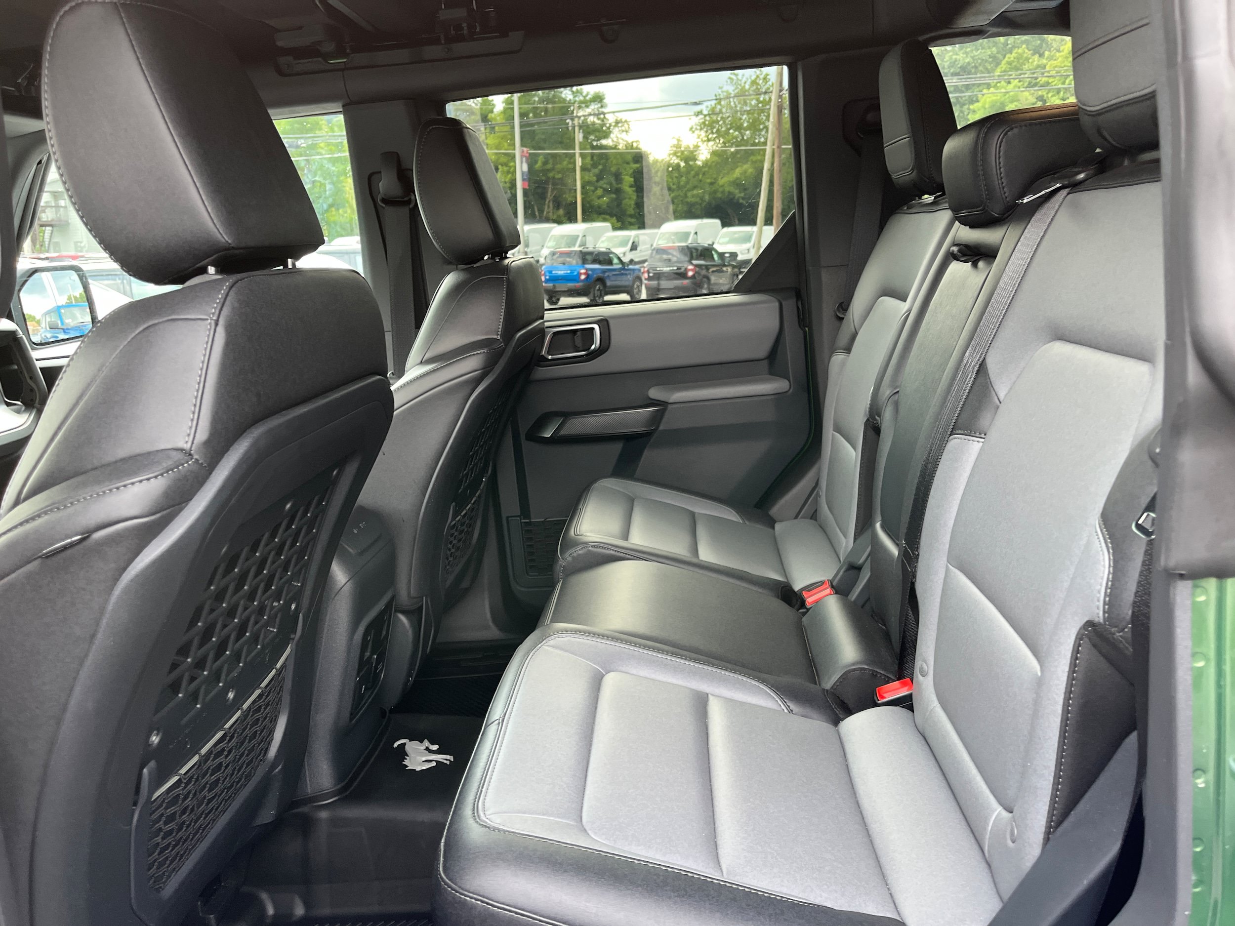 Used 2024 Ford Bronco Everglades AWD/4WD image 24