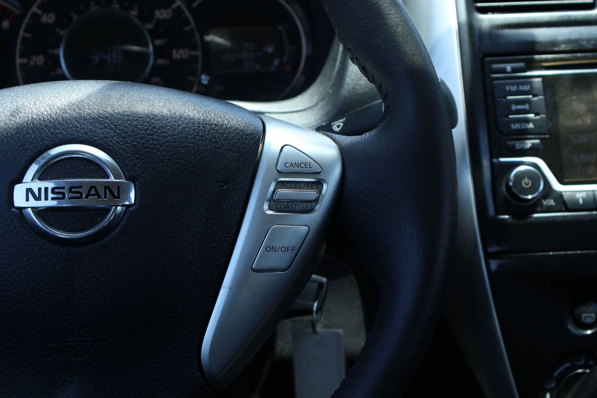 Used 2016 Nissan Versa Note SV FWD image 23