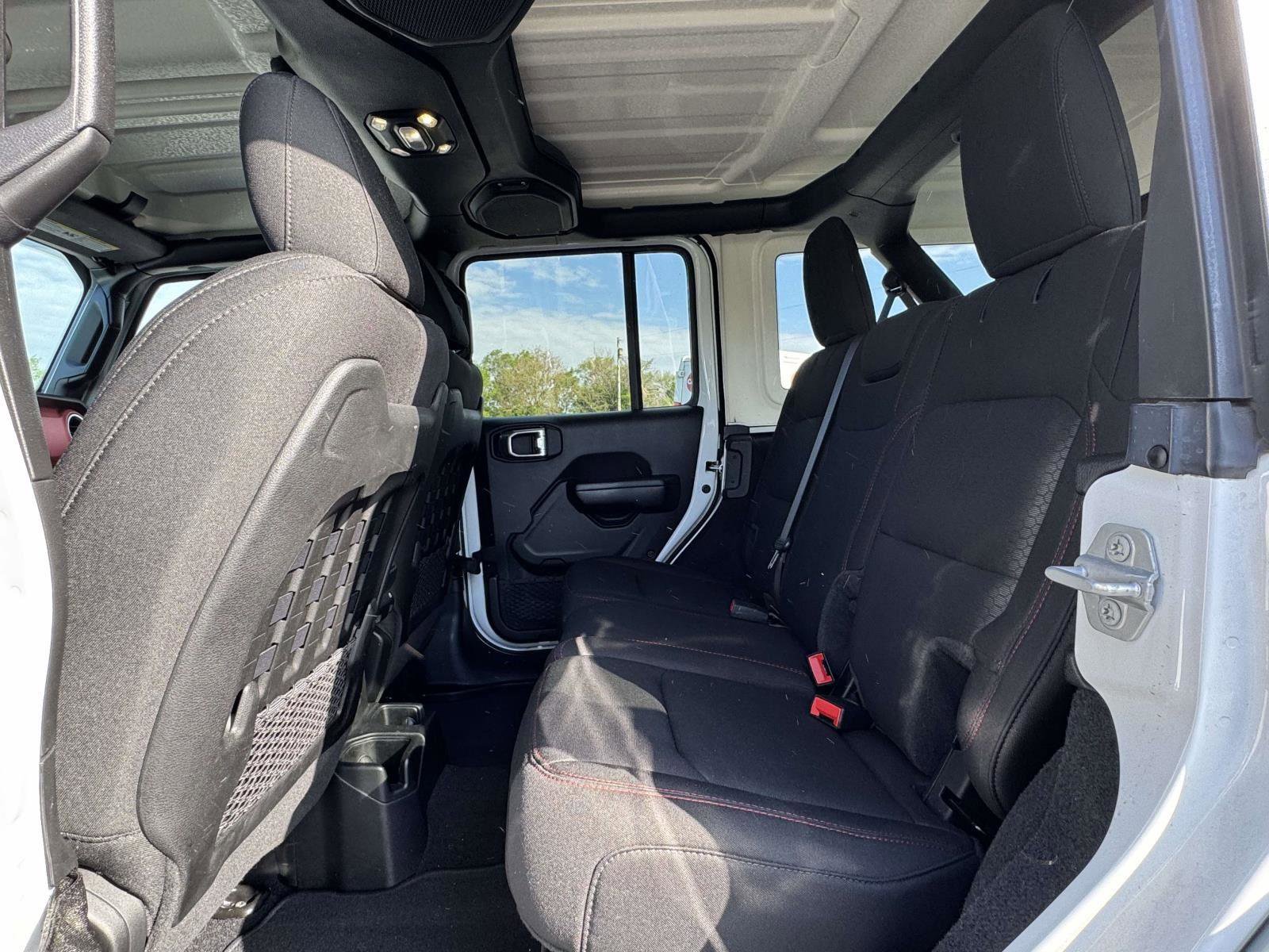 Used 2020 Jeep Wrangler Unlimited Rubicon AWD/4WD image 21