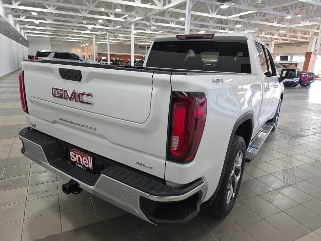 Used 2022 GMC Sierra 1500 SLT image 5