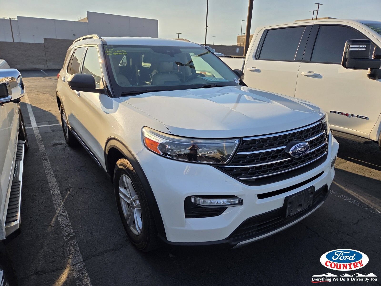 Used 2020 Ford Explorer XLT w/ Equipment Group 202A RWD image 1