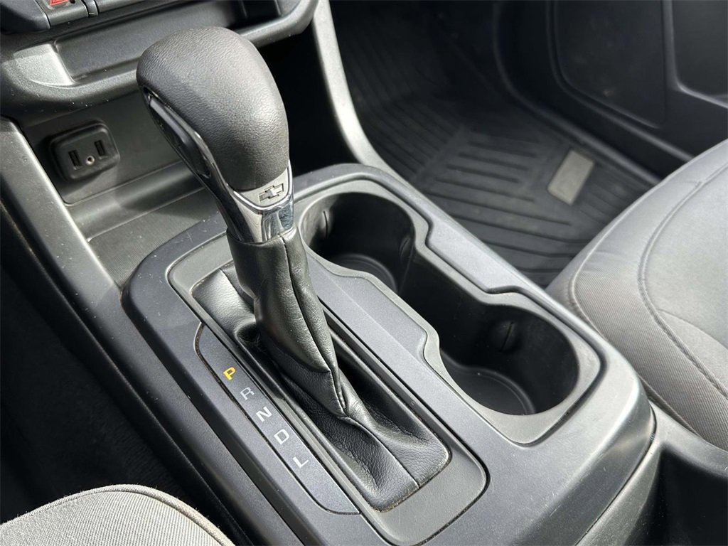 Used 2022 Chevrolet Colorado W/T image 6