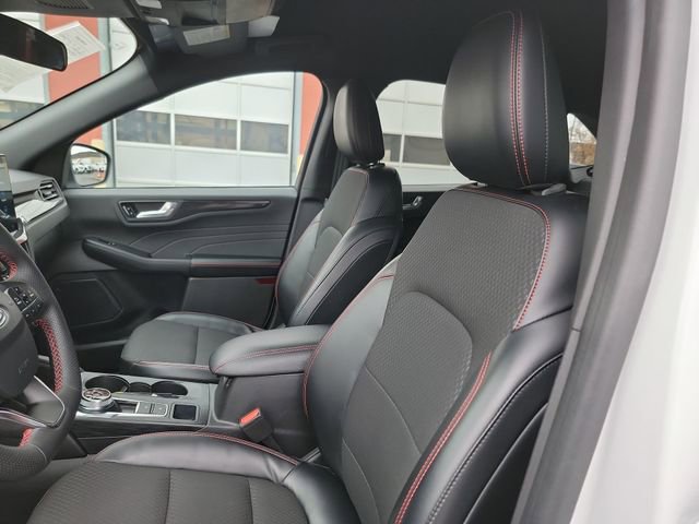 Used 2023 Ford Escape ST-Line w/ Tech Pack #1 image 18