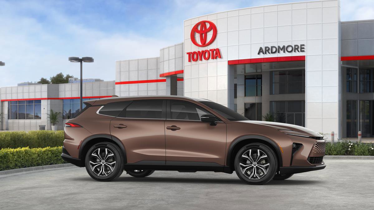 New 2025 Toyota Crown Signia image 32