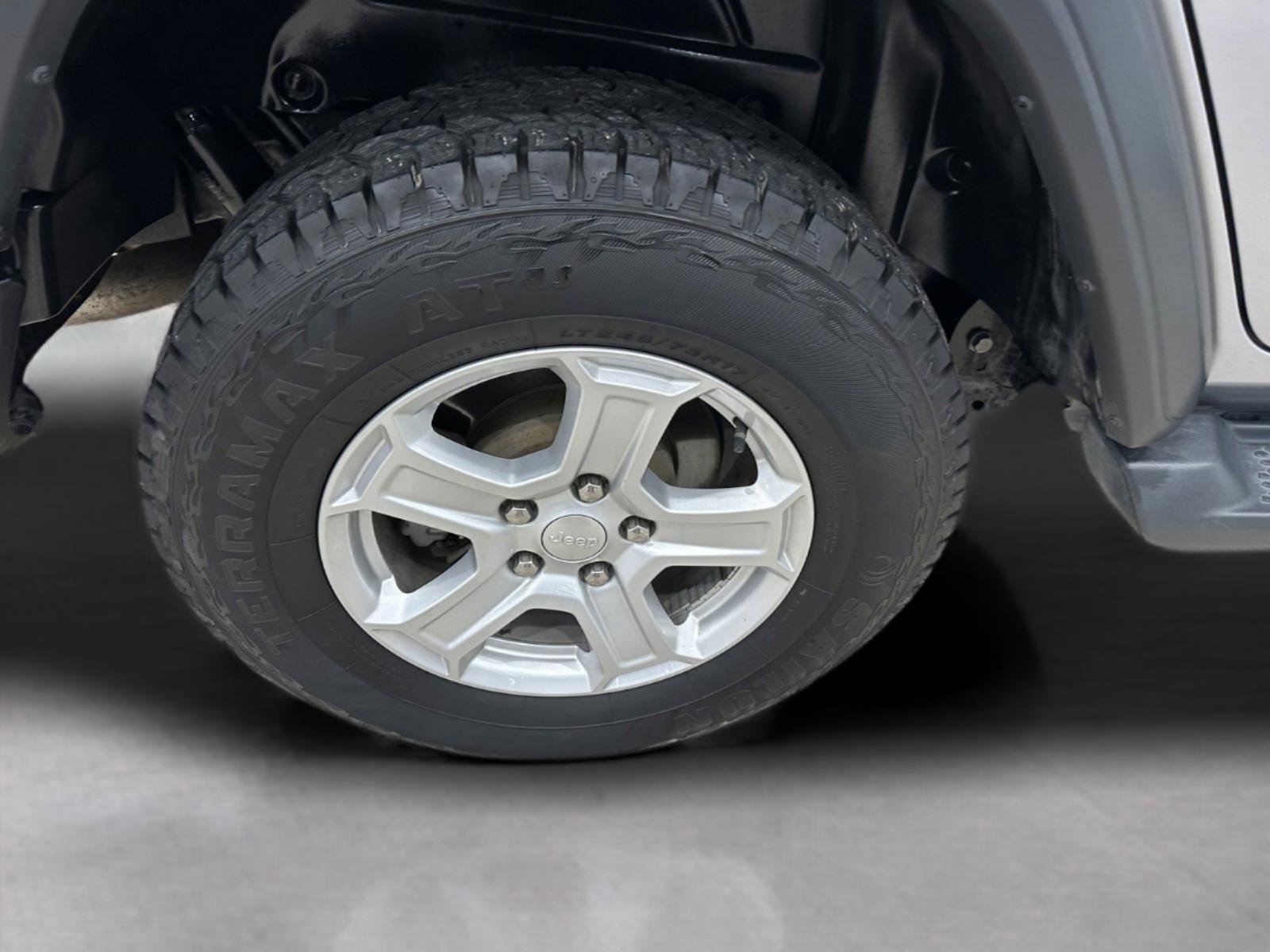 Used 2020 Jeep Wrangler Unlimited Sport S image 11