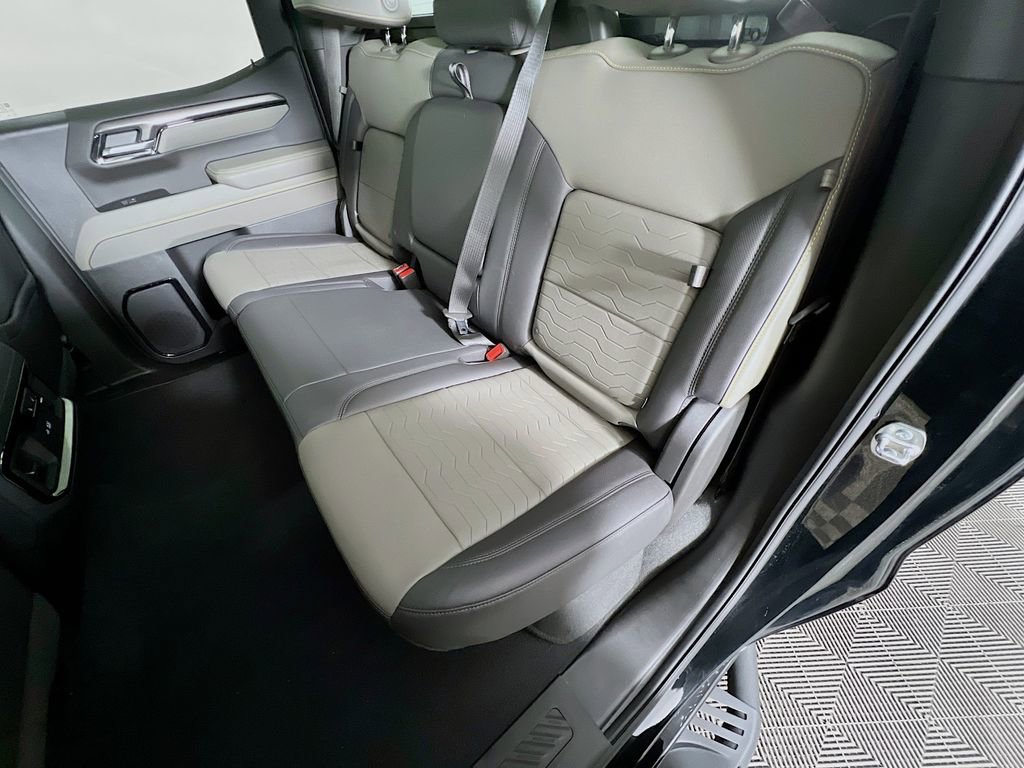 Used 2026 Chevrolet Silverado 1500 ZR2 image 25