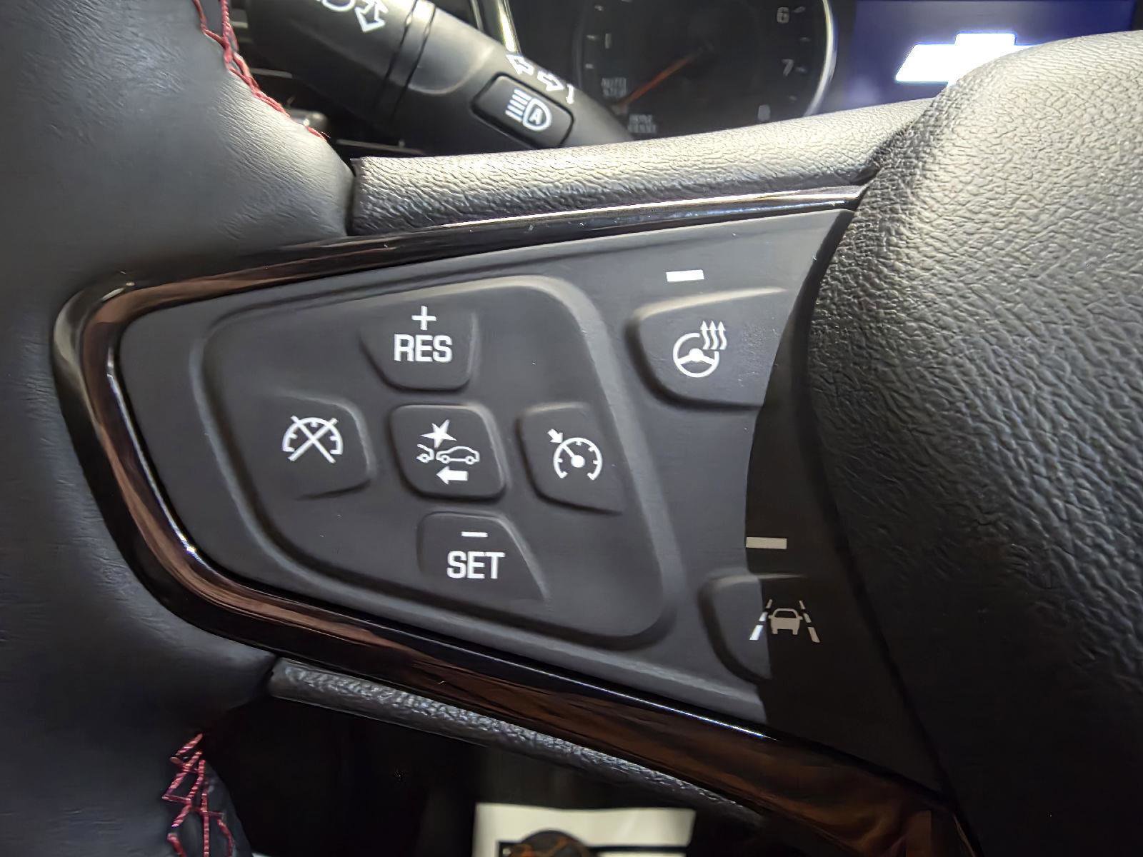 Used 2023 Chevrolet Equinox RS w/ RS Leather Package image 6