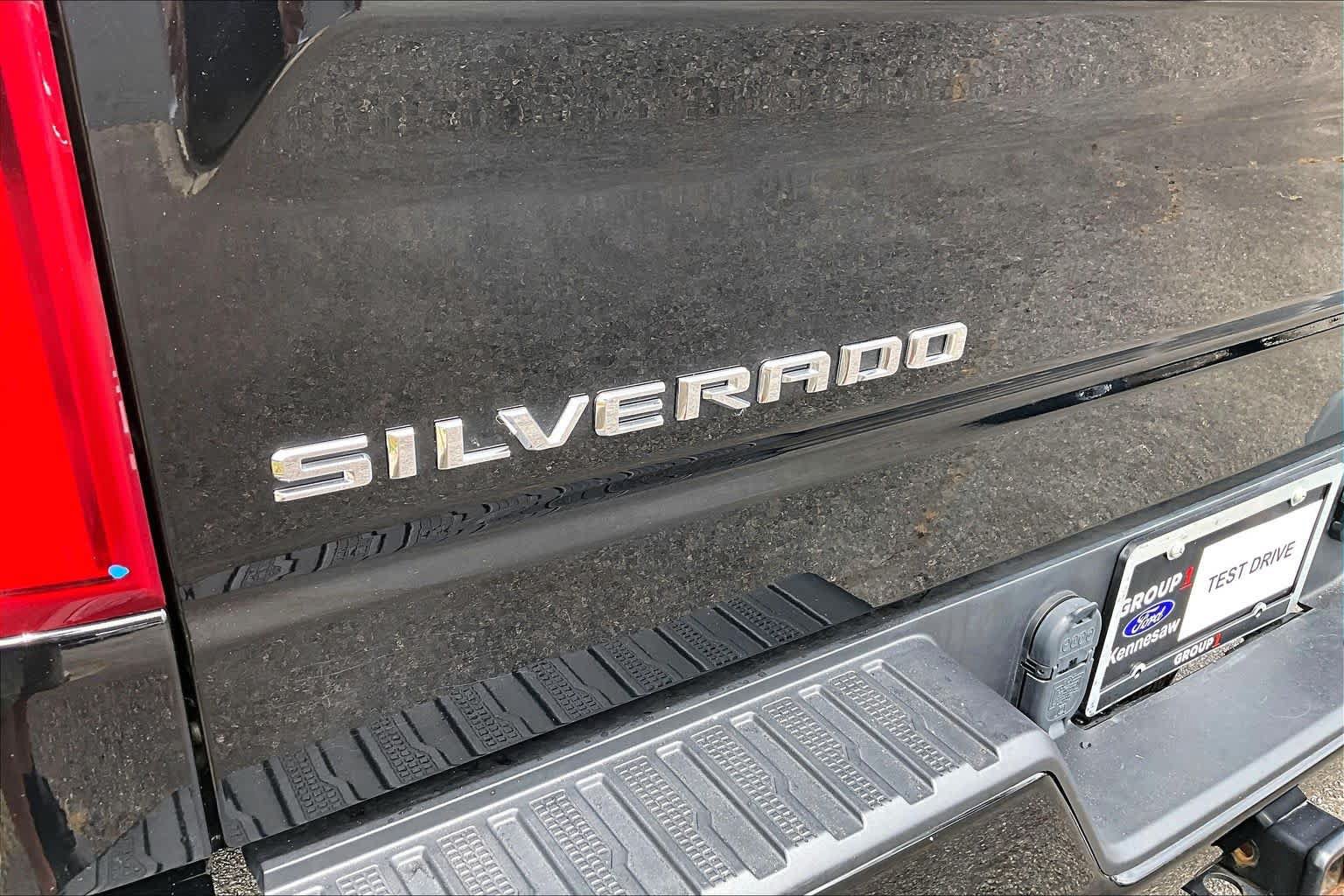 Used 2024 Chevrolet Silverado 1500 RST w/ Z71 Off-Road Package AWD/4WD image 30