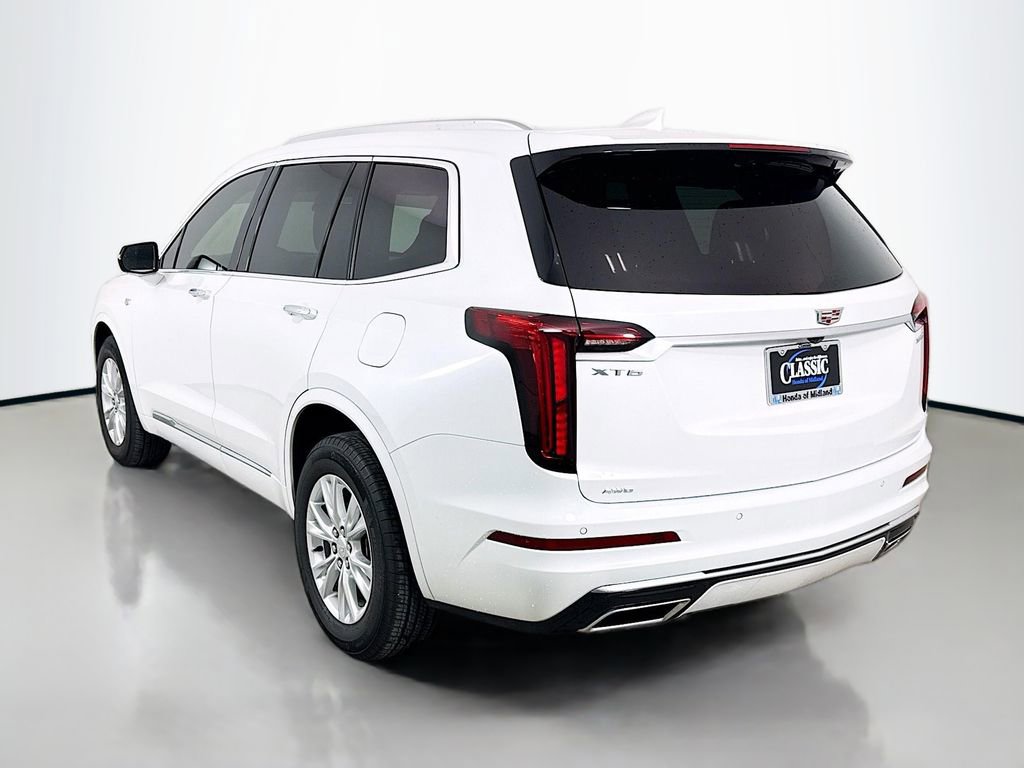 Used 2024 Cadillac XT6 Luxury AWD/4WD image 5