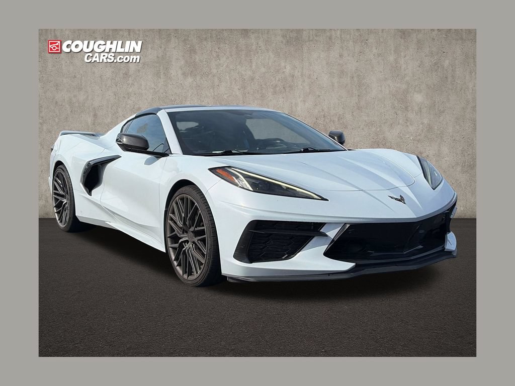 Used 2021 Chevrolet Corvette Stingray Premium Cpe w/ Z51 Performance Package RWD image 1