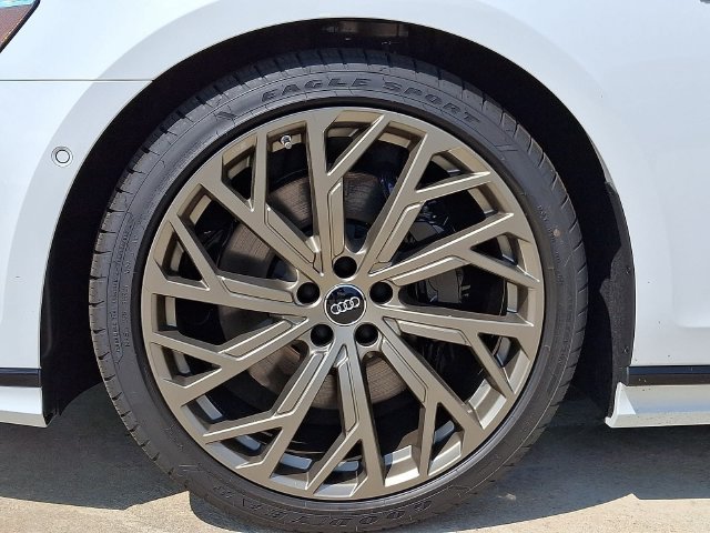 New 2026 Audi A8 L 3.0T AWD/4WD image 6