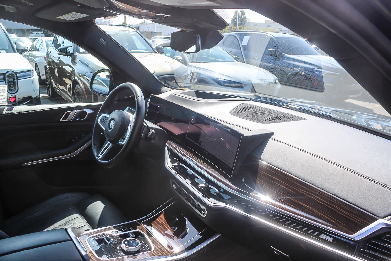 Used 2024 BMW X5 M60i w/ Executive Package AWD/4WD image 15