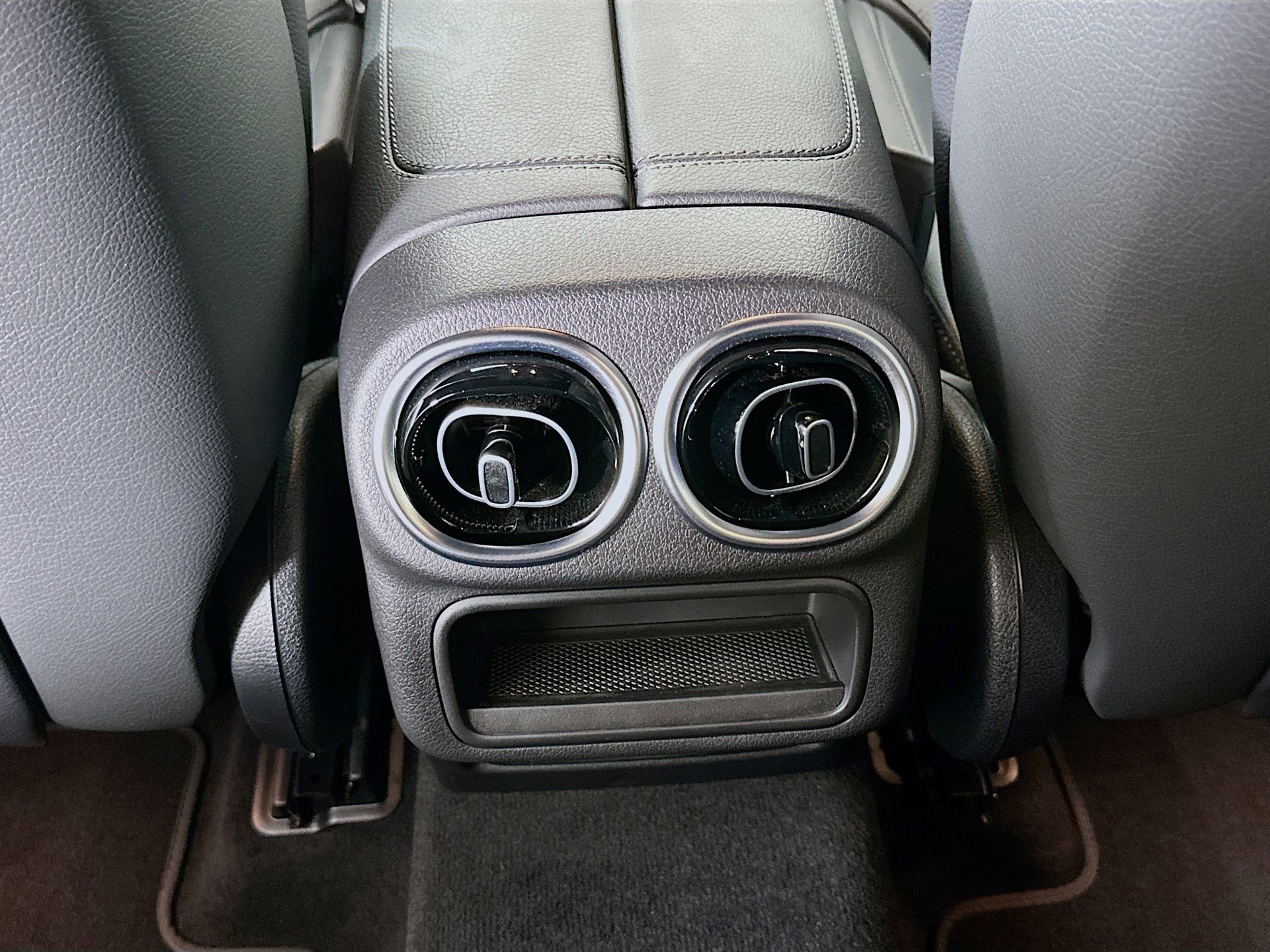 Certified 2025 Mercedes-Benz GLC 300 4MATIC image 26