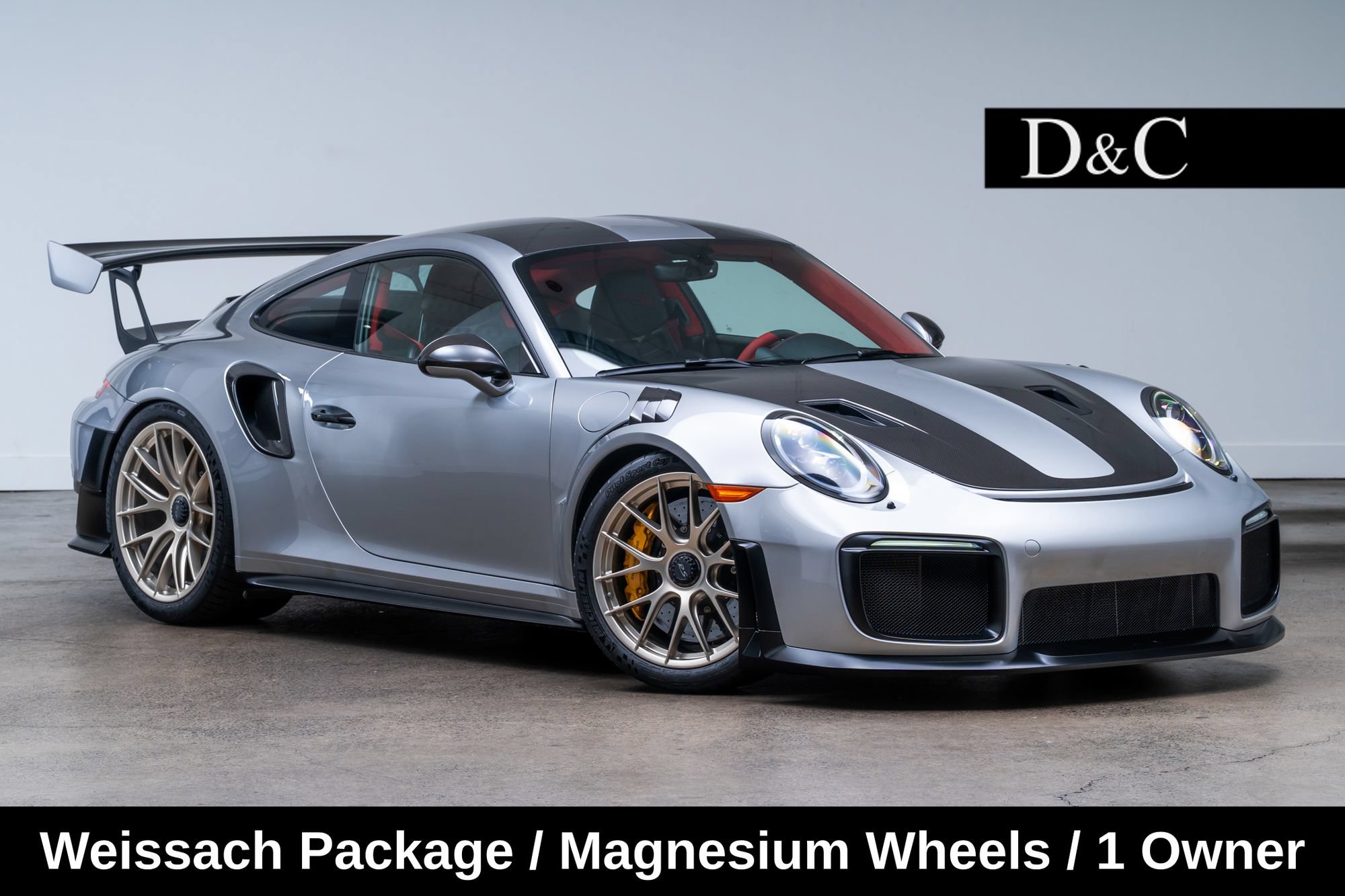Used 2018 Porsche 911 GT2 RS w/ Weissach Package RWD image 1