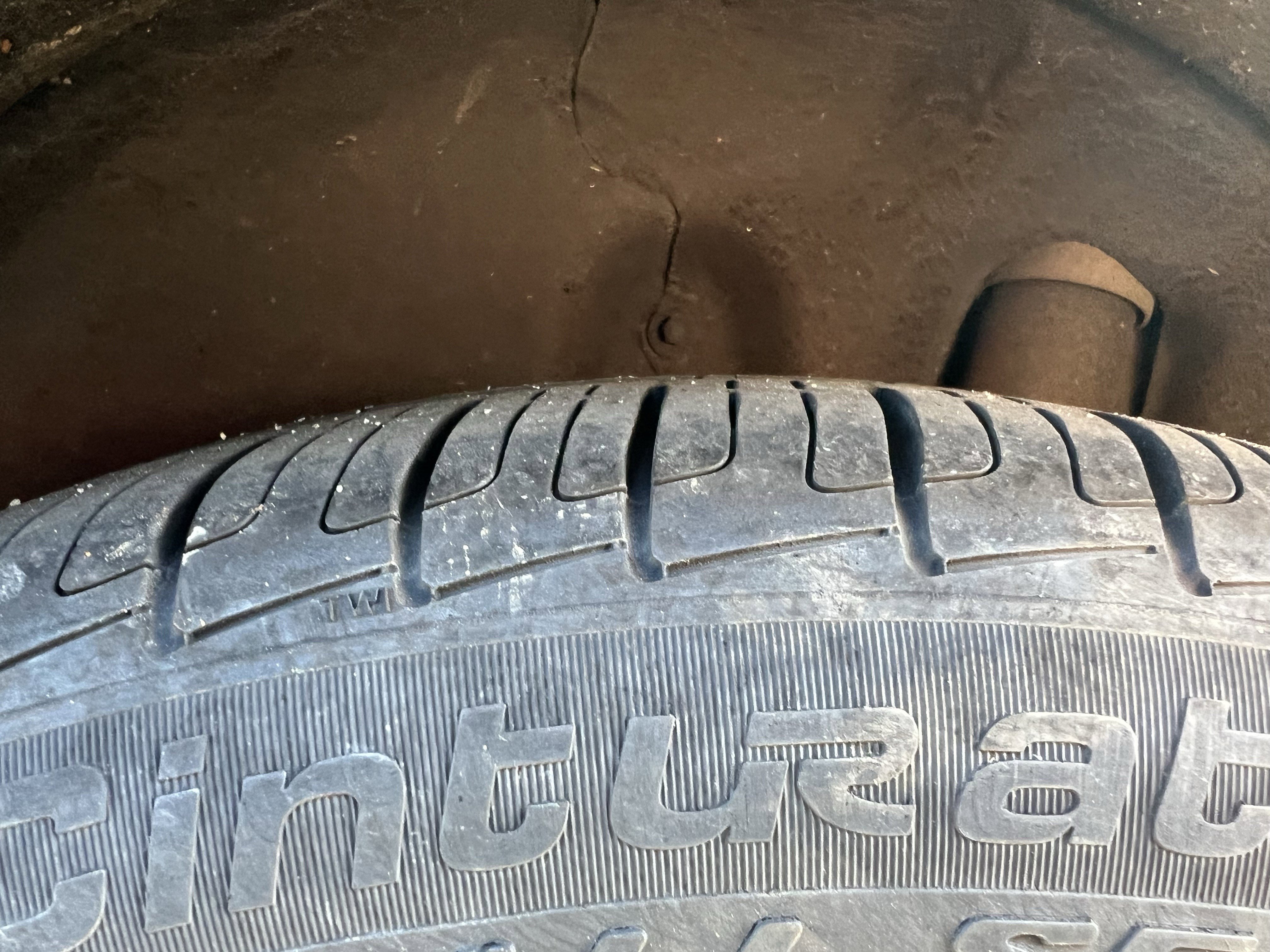 Used 2015 Mercedes-Benz C 300 4MATIC Sedan image 12