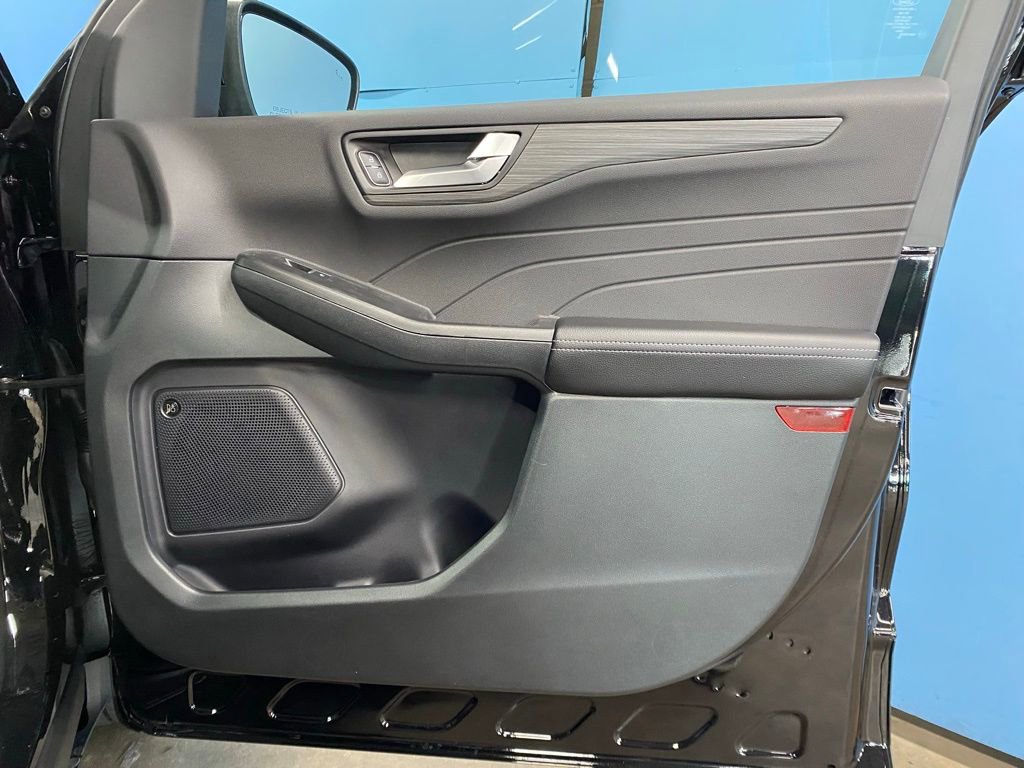 New 2026 Ford Escape Platinum w/ Premium Technology Package image 52