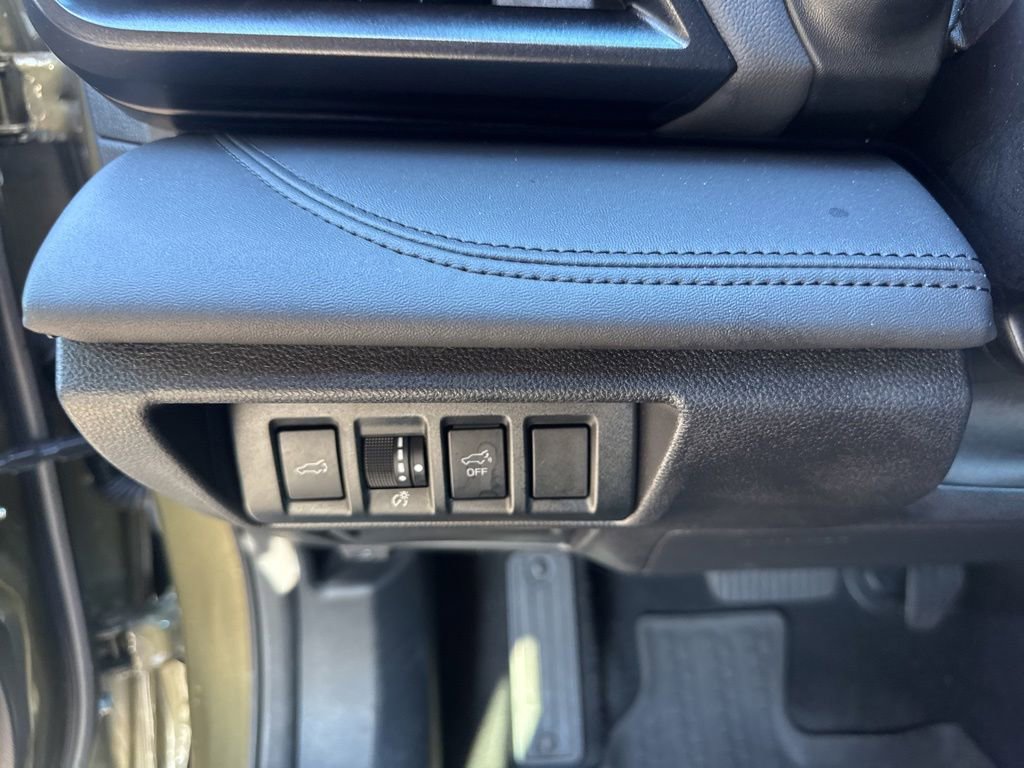 Used 2024 Subaru Outback Wilderness AWD/4WD image 21
