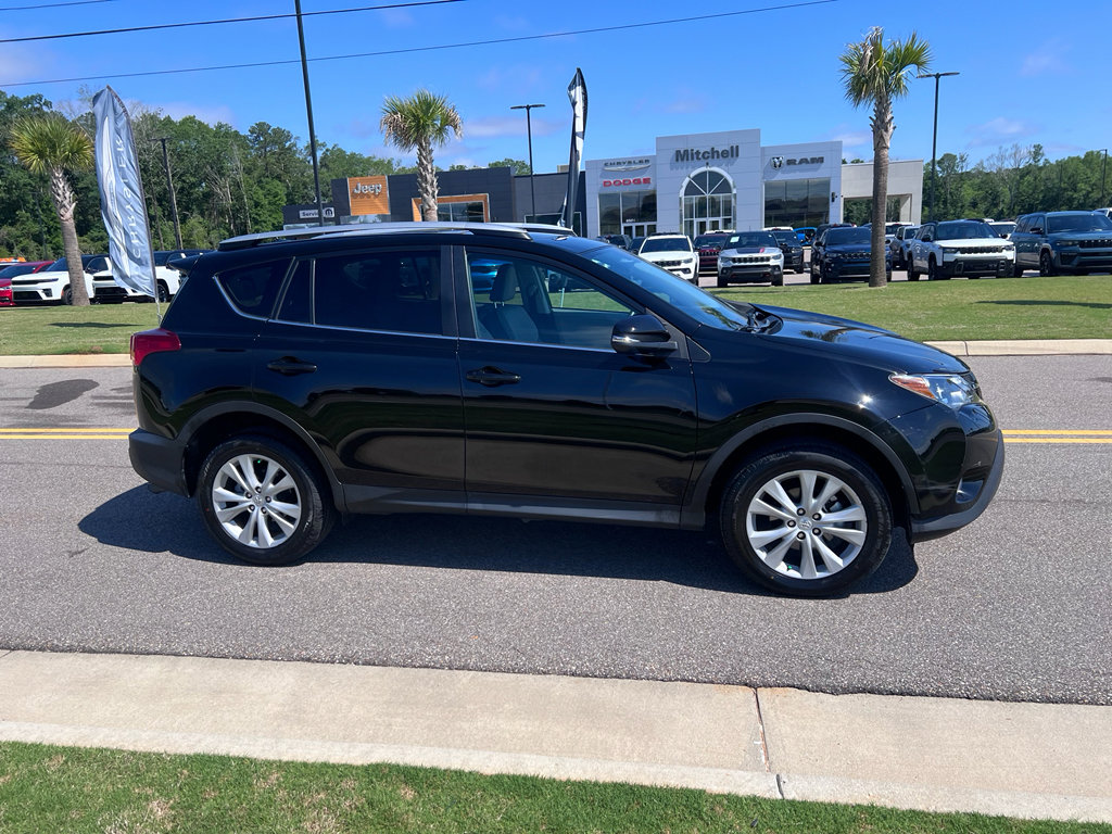 Used 2013 Toyota RAV4 Limited FWD image 3