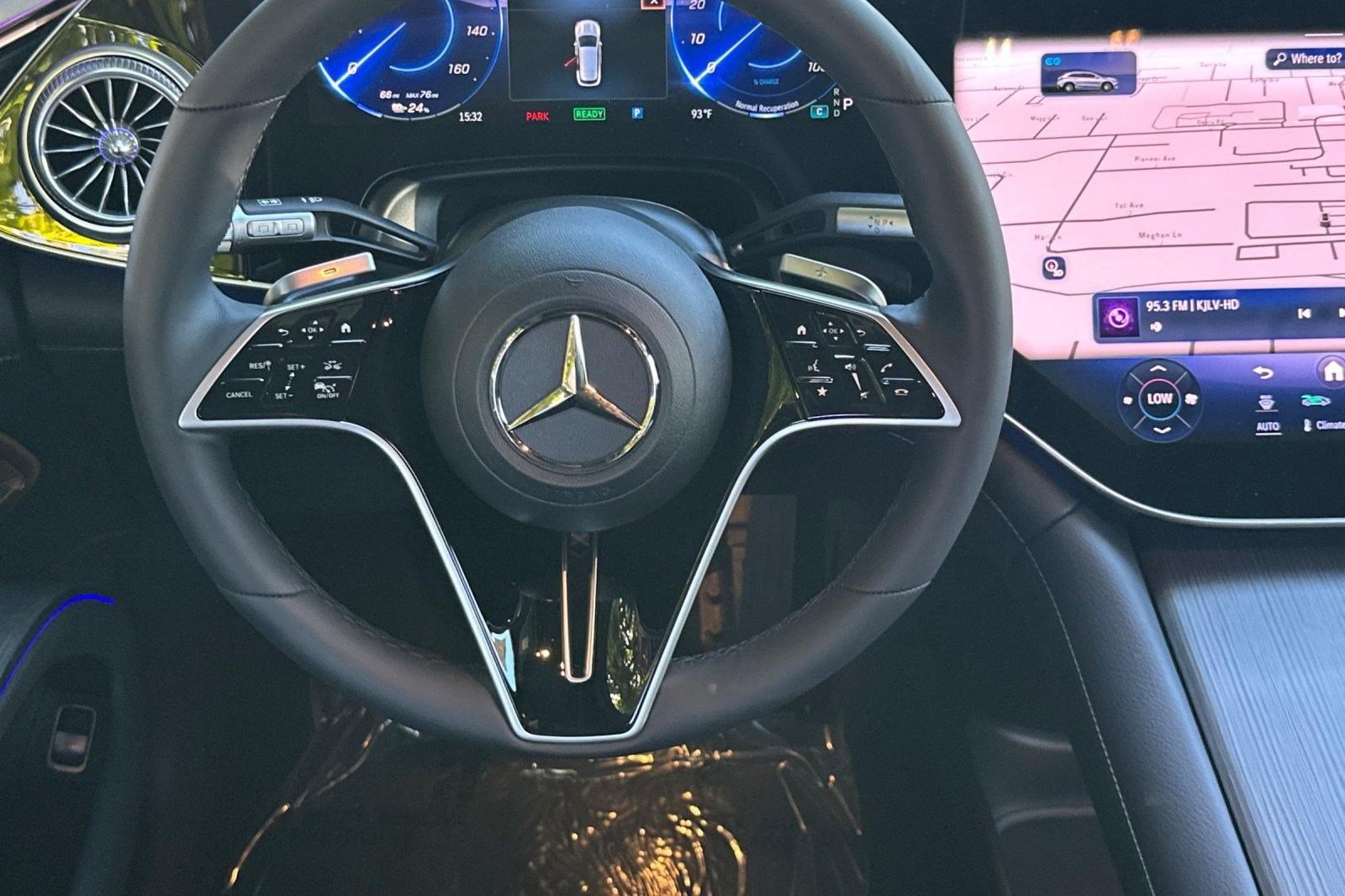 New 2026 Mercedes-Benz EQS 400 4MATIC SUV image 26
