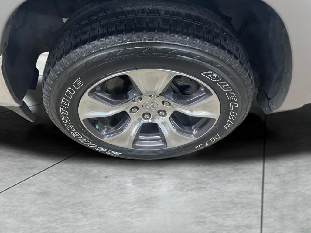 Used 2019 RAM 1500 Laramie image 16