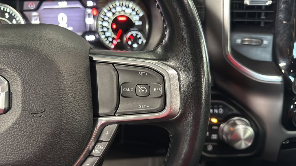 Used 2023 RAM 1500 Laramie AWD/4WD image 20