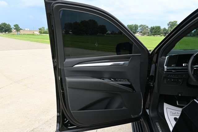 Used 2026 Cadillac Escalade V AWD/4WD image 27