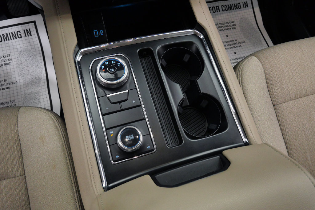 Used 2022 Ford Expedition XLT AWD/4WD image 32