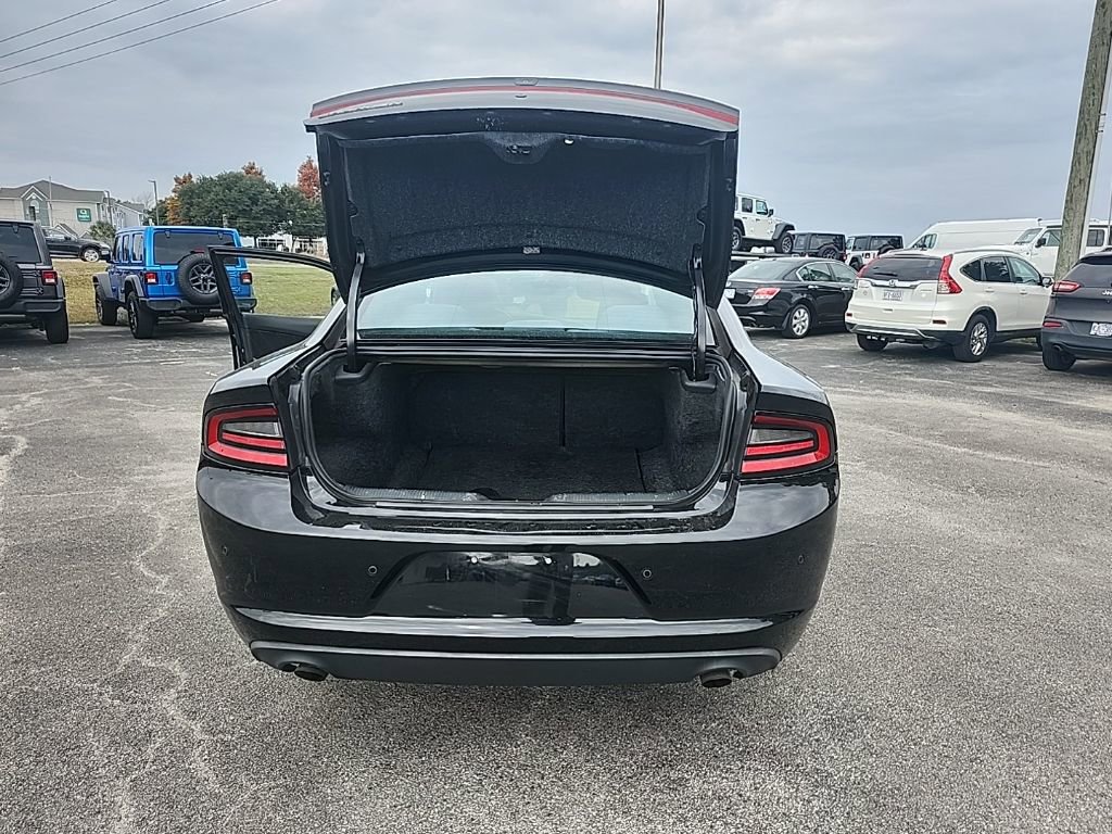 Used 2020 Dodge Charger Police w/ Street Appearance Group image 17