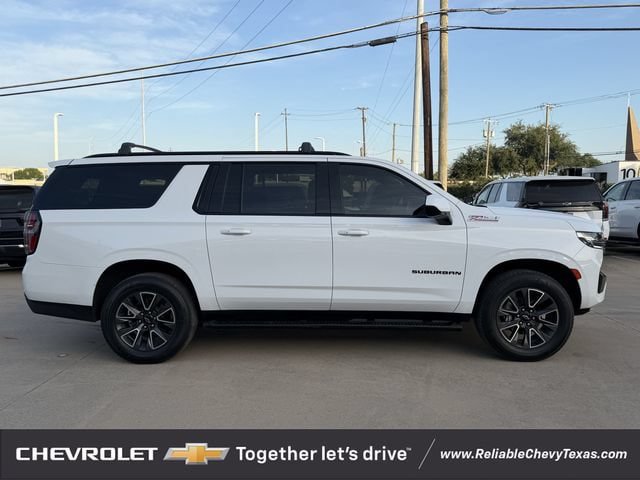 Used 2022 Chevrolet Suburban Z71 AWD/4WD image 3