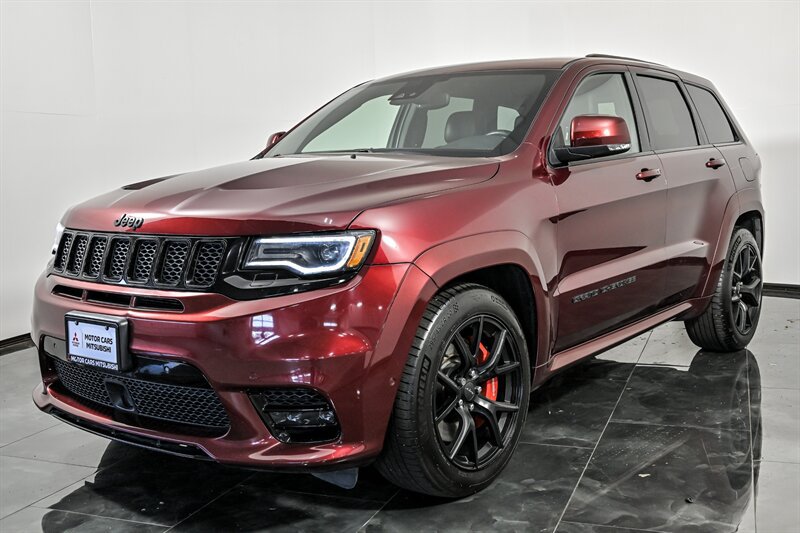 Used 2019 Jeep Grand Cherokee SRT AWD/4WD image 5
