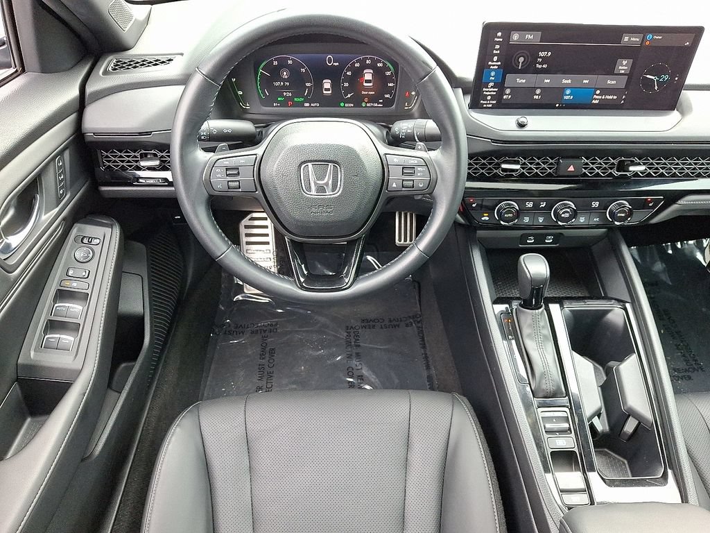 Used 2023 Honda Accord Sport image 11
