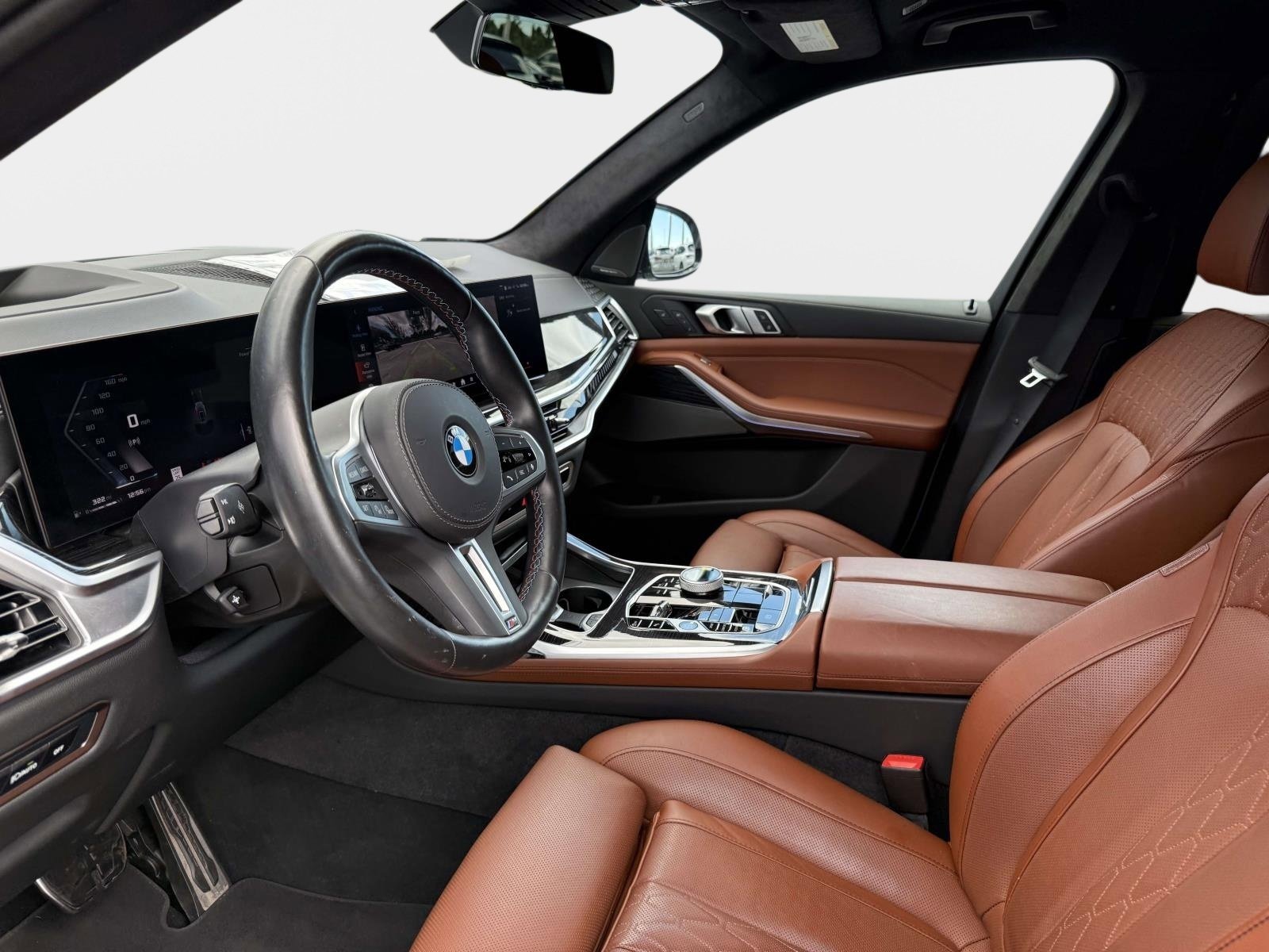 Used 2025 BMW X7 M60i AWD/4WD image 49